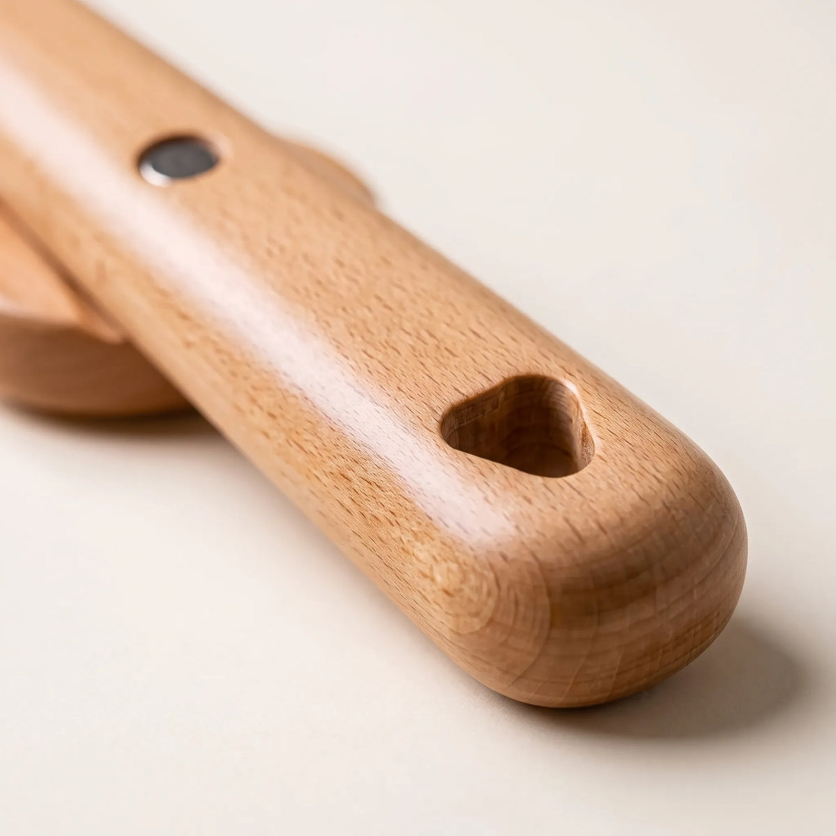 Valora - Long Handle Shoe Horn Slipping On Footwear
